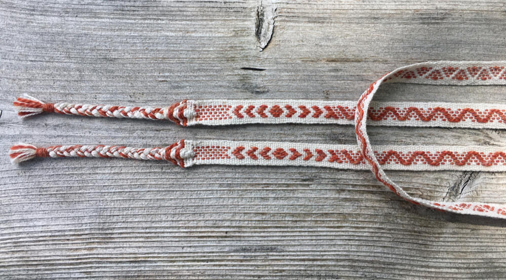 handwoven band